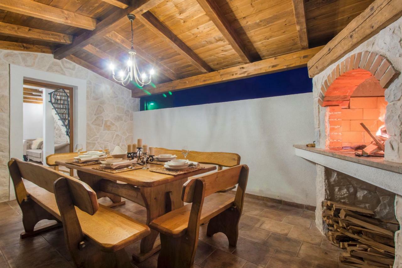 Вілла House For Rent Leila Шибеник Екстер'єр фото