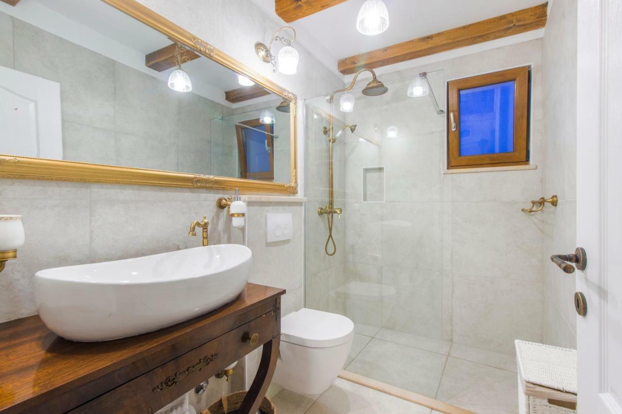 Вілла House For Rent Leila Шибеник Екстер'єр фото
